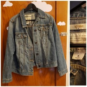 Old navy maternity denim jacket medium